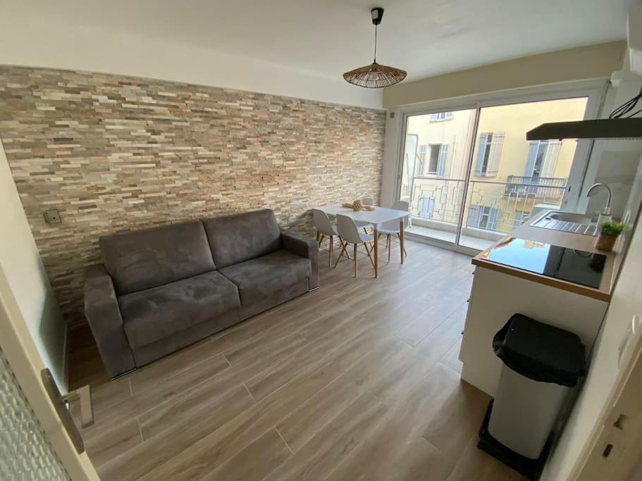 3 Pieces Apartamento *